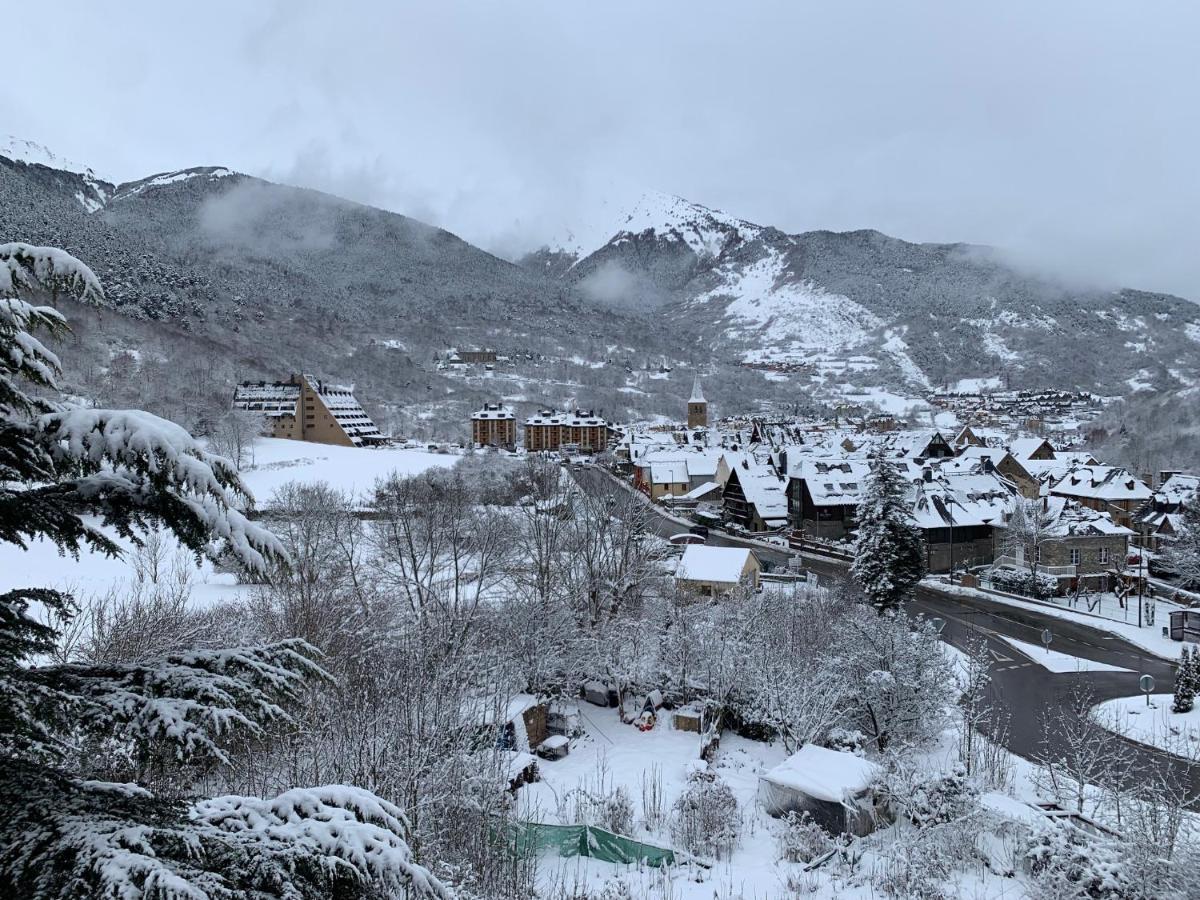 Homenfun Baqueira Beret, Betren-Vielha Exterior foto